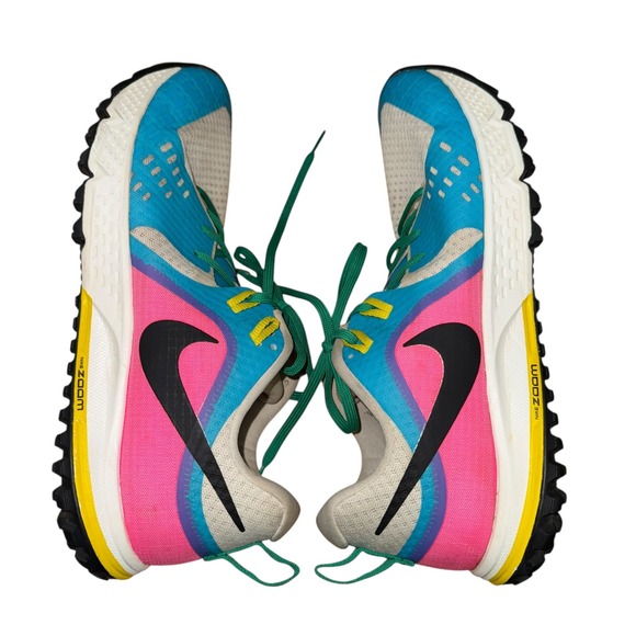 Nike Shoes - Nike Air Zoom Wildhorse 5 Womens 11 Pre-Owned Light Orewood AQ2223-100 Sneakers